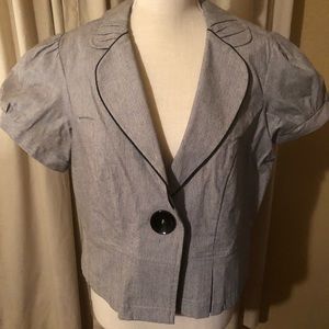 Black/White Short Sleeve Blazar